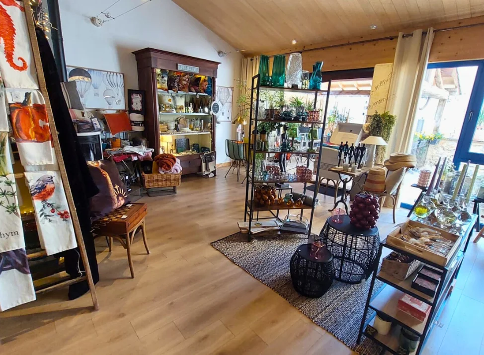 espace déco dans tout le restaurant